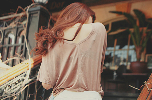 qqǩ˸ж̾ 飬ı˭λ