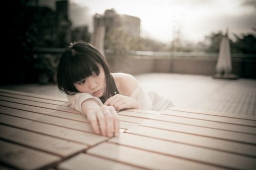 鲻˸۵ľ